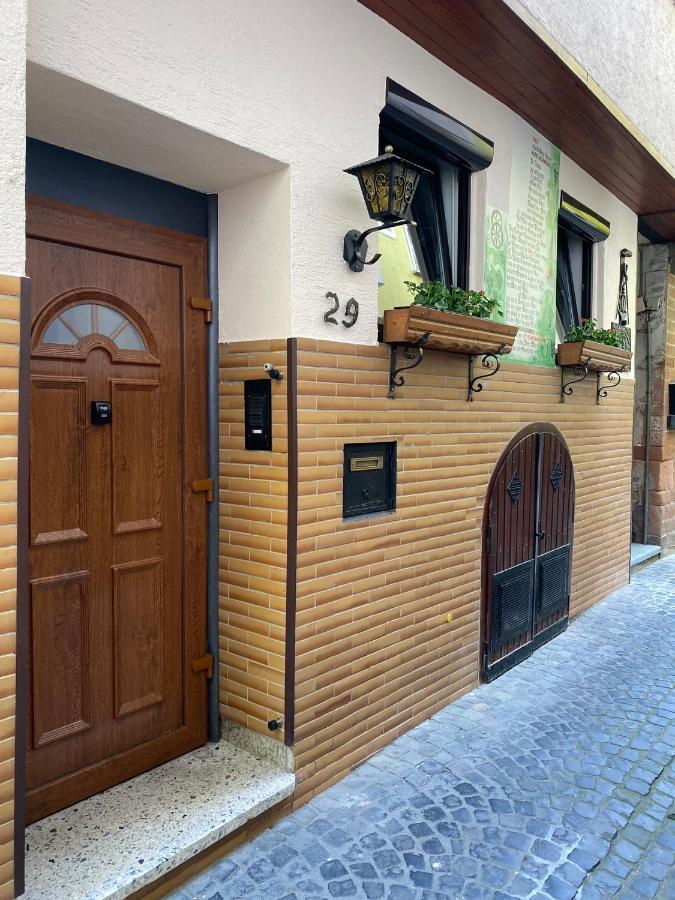 Alte Schmiede In Der Altstadt Von Sankt Goarshausen Kültér fotó